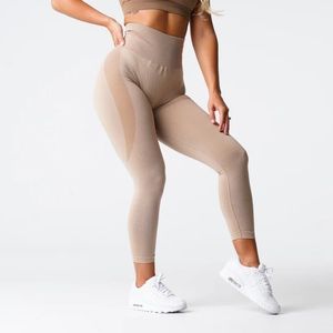 NVGTN Contour Seamless Leggings